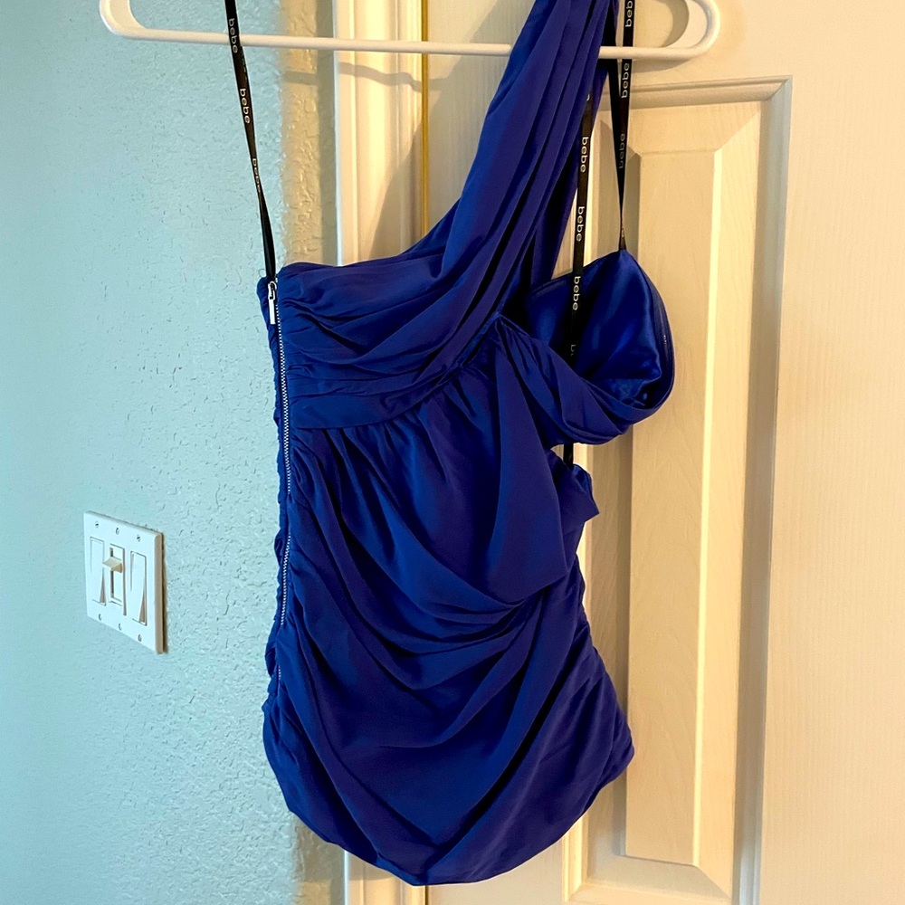 NWT: Bebe one shoulder tank with side cut-outs